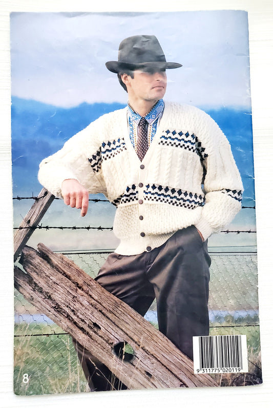 Knitting Booklet by Cleckheaton. Aran / Fair Isle Knits in 8 PLY Machine wash, Book No. 407