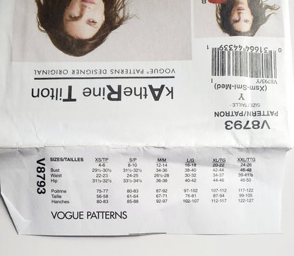 VOGUE Sewing Pattern V8793, DESIGNER ORIGINAL, Fitted Pullover Tops, Contrast Collar, Size 4-14 (Copy)