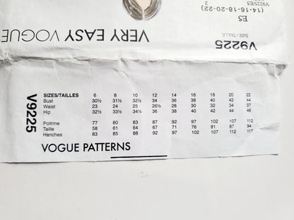 VERY EASY VOGUE Sewing Pattern V9225, Semi-Fitted Tunics, Shaped Tunics, Size 14-22