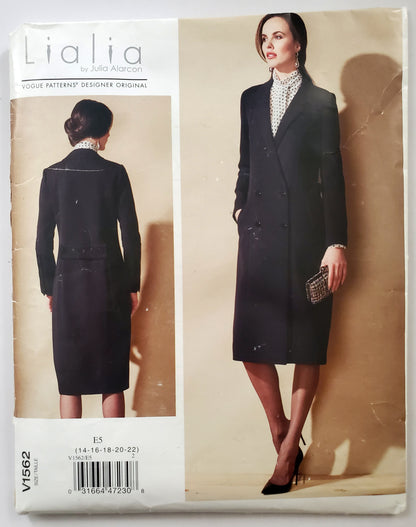 VOGUE PATTERNS, Sewing Pattern V1562, LIALIA BY JULIA ALARCON, DESIGNER ORIGINAL, Coat, Fitted Coat, Lined Coat, Size 14-22