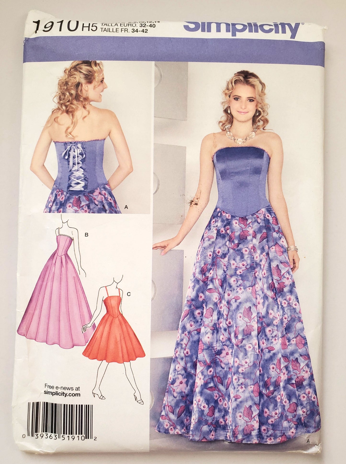 SIMPLICITY Sewing Pattern 1910 Dress with Boning, Full Skirt, Strapless Bodice, Prom, Evening Dress  SIZE 6-14