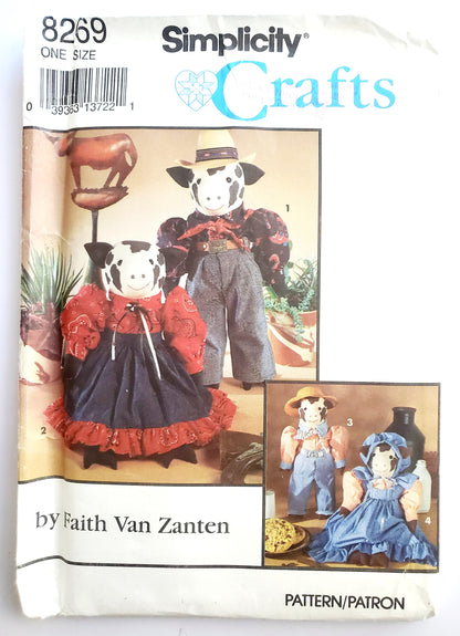 SIMPLICITY Sewing Pattern 8269, Crafts, Faith Van Zanten, Toy Cows and Clothing, Farm Animal, Stuffed Toy