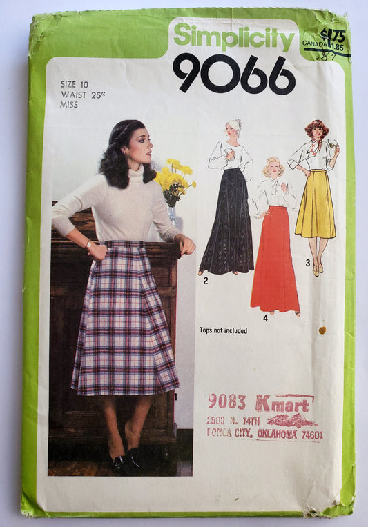 SIMPLICITY Sewing Pattern 9066, 70's, Skirts in Two Lengths, Four Gores, Size 10