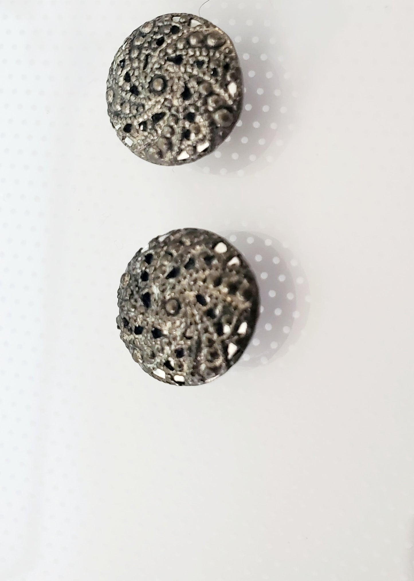 Silver Colored Filigree Sewing Buttons, Round, Shank Buttons, Vintage Buttons, Size 12mm, 1.2cm, Metal QTY 2