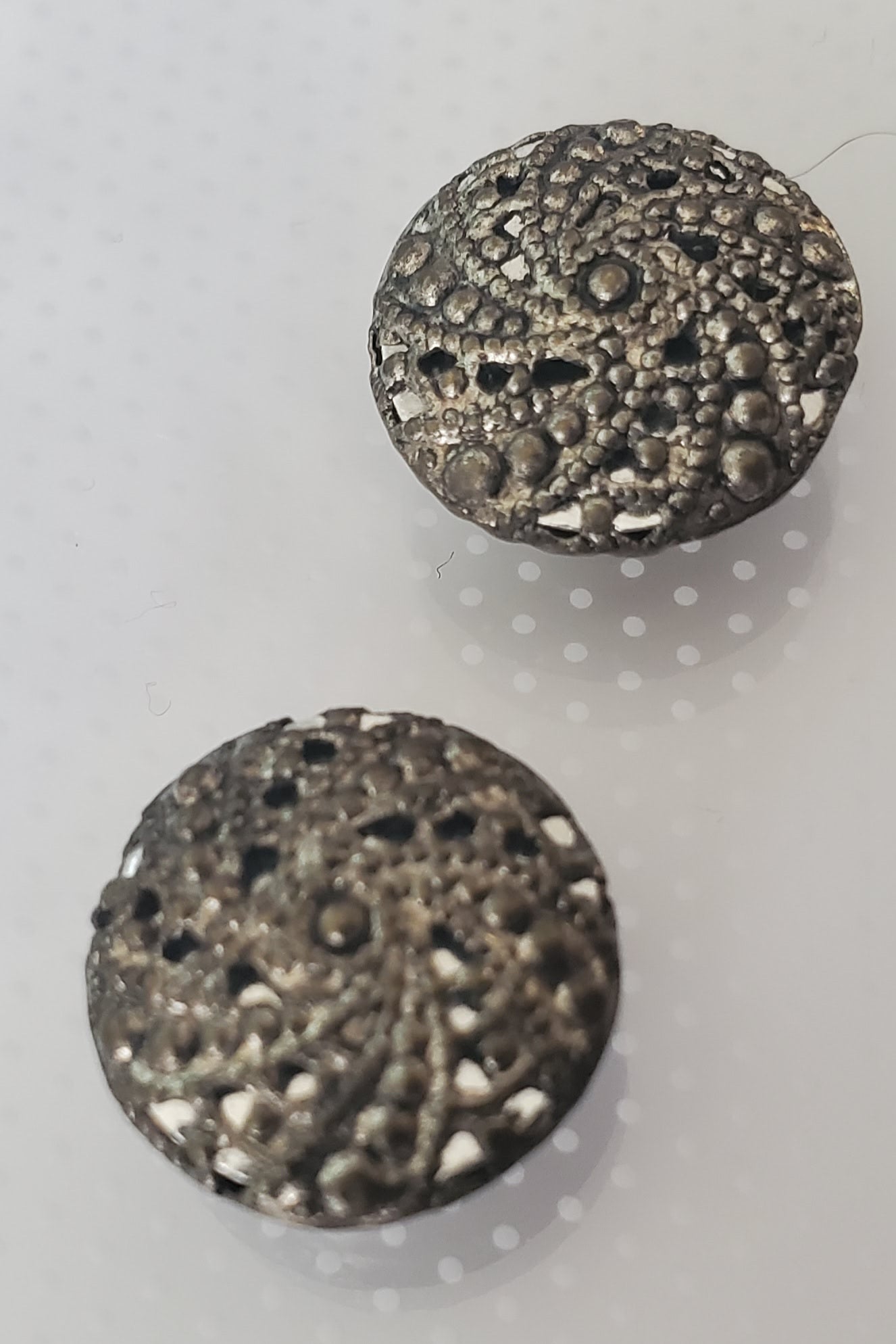 Silver Colored Filigree Sewing Buttons, Round, Shank Buttons, Vintage Buttons, Size 12mm, 1.2cm, Metal QTY 2