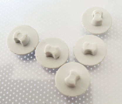 White Shank Buttons With Raised Pattern, Round, Size 10mm, Size 1cm QTY 5