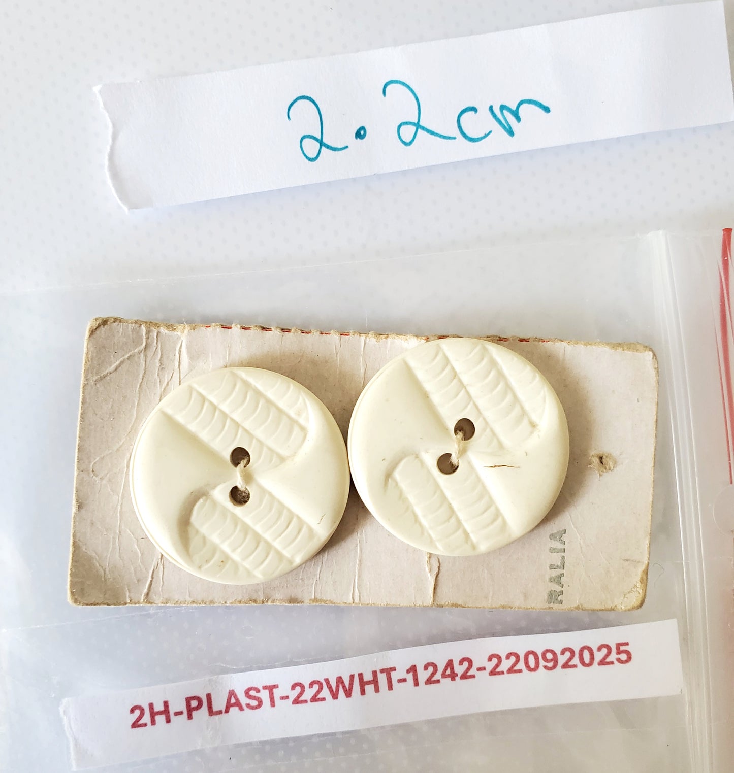 Cream, Off White, Vintage Round 2-Holed Buttons, Size 22mm, 2.2cm, Vintage Plastic, QTY 2