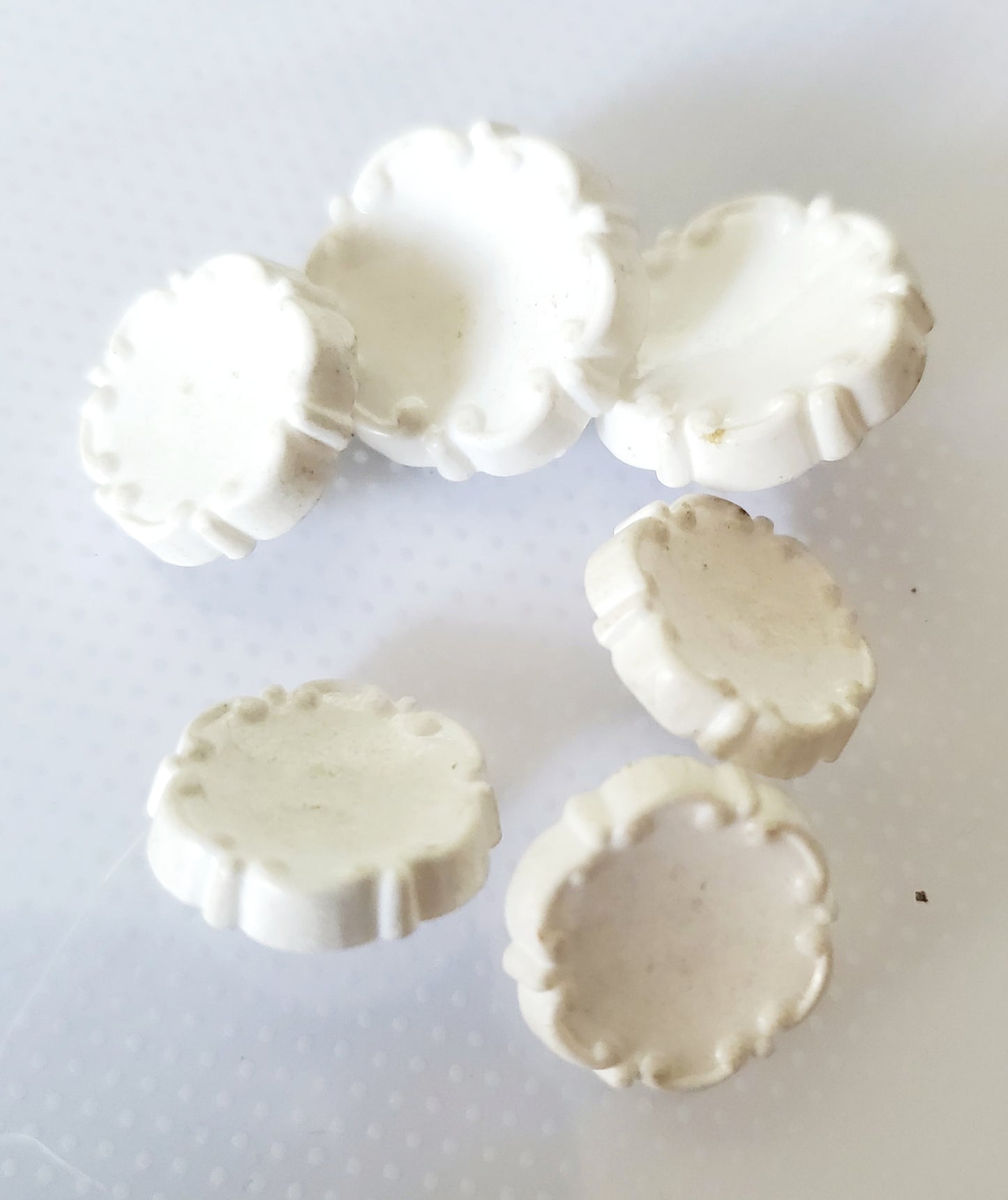 White Romantic Style Shank Buttons, Round, Size 15mm 1.5cm (QTYx2) & 12mm 1.2cm (QTYx3), Plastic