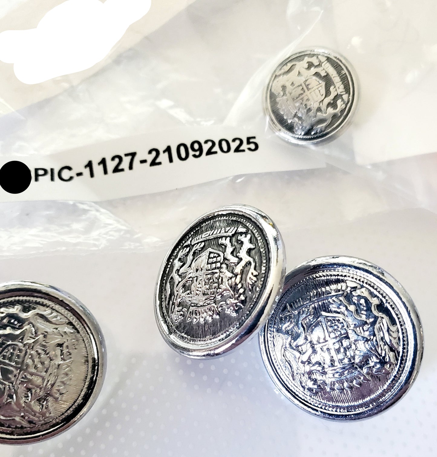 Shank Buttons, Silver Colour, Round, Size 20mm (x3) & 18mm (x1), Metal QTY 4