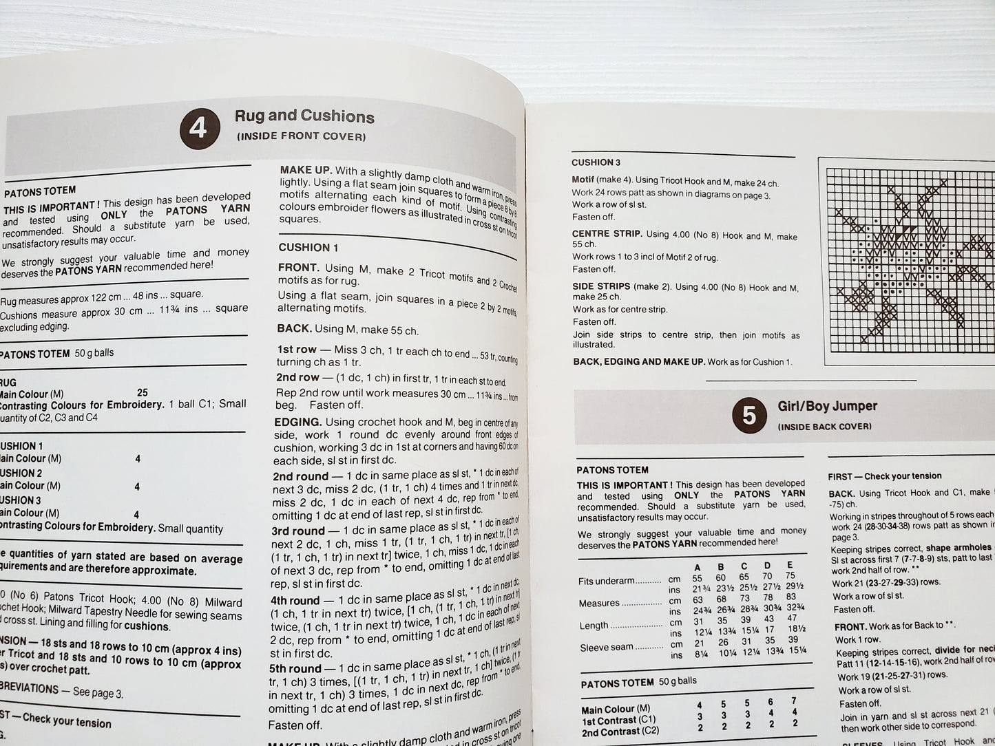 Patons Totem, Tricks with Tricot, Booklet by Patons, C40, Tricot Crochet, Knitting