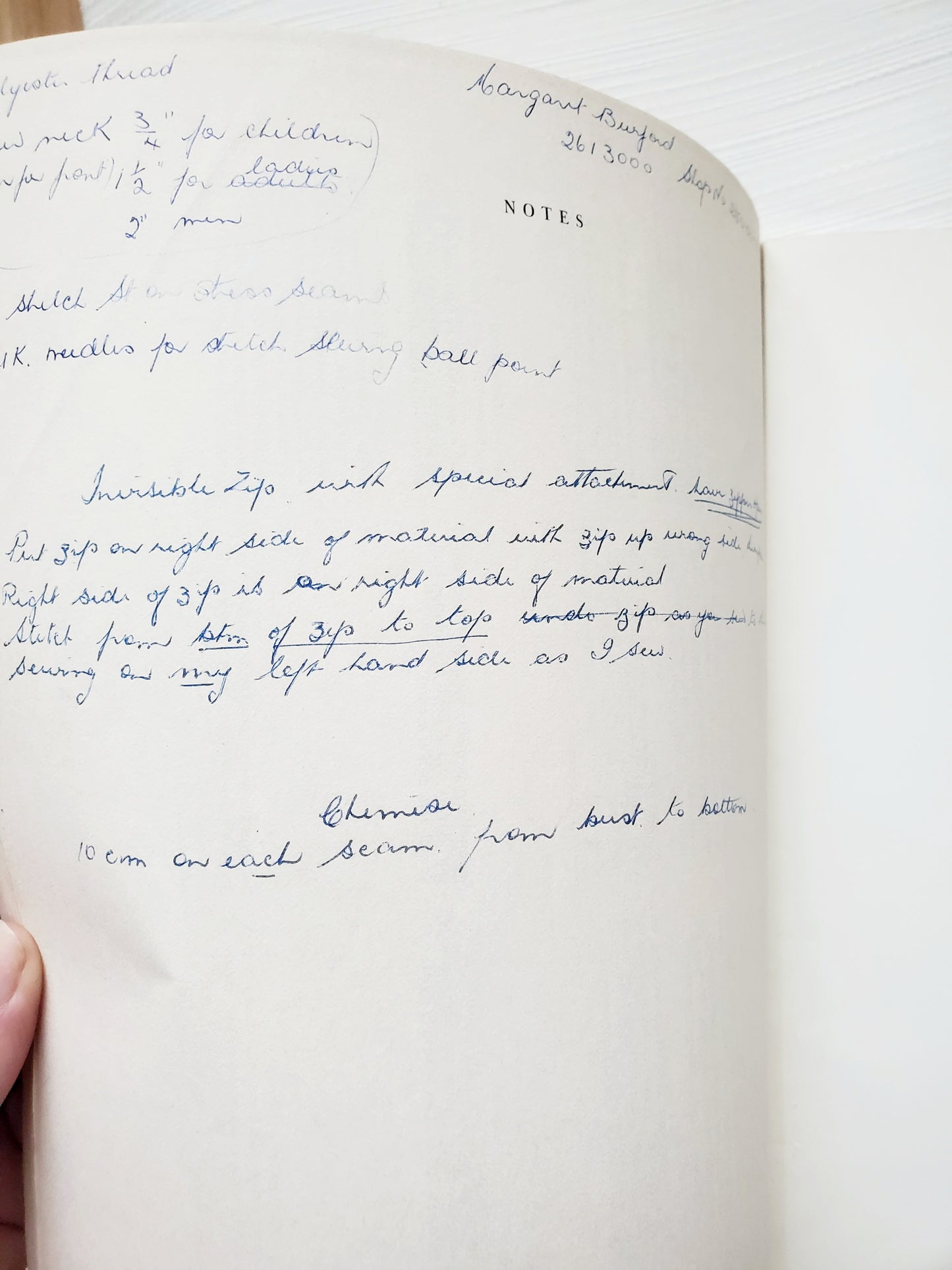 KNIT WIT How to Sew with Knit and Stretch Fabrics, Sewing Book, By Vera Randall, 3rd Edition