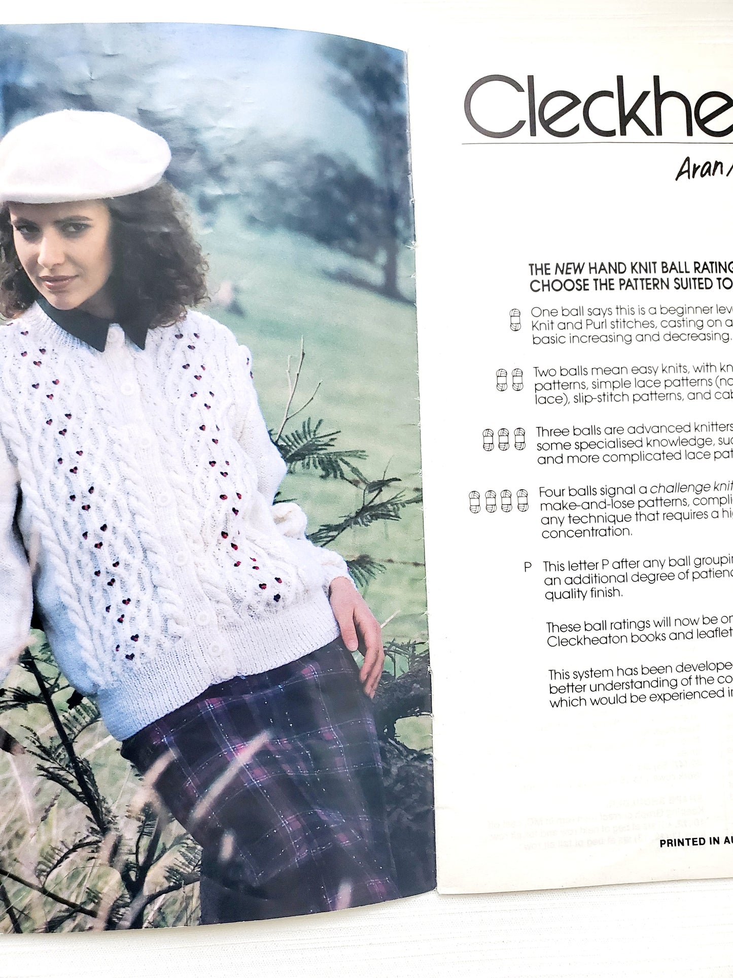 Knitting Booklet by Cleckheaton. Aran / Fair Isle Knits in 8 PLY Machine wash, Book No. 407