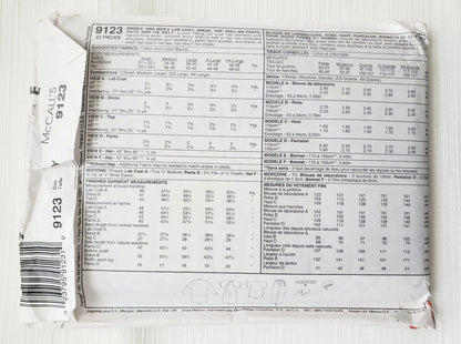 MCCALLS Sewing Pattern 9123, Nursing, Nurse Uniform, Scrubs, Customized Scrubs, Size Small, Medium, Large