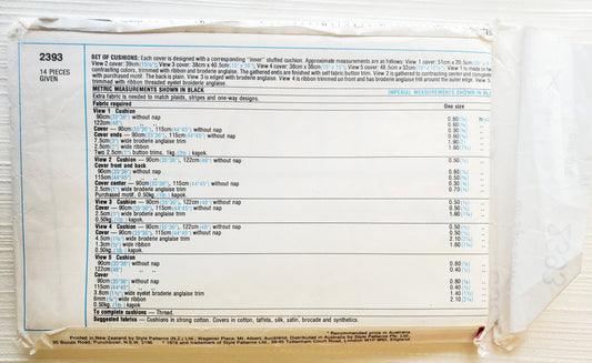 STYLE Sewing Pattern 2393, Scatter Cushions, Cushions, Craft, Cushions with Trim