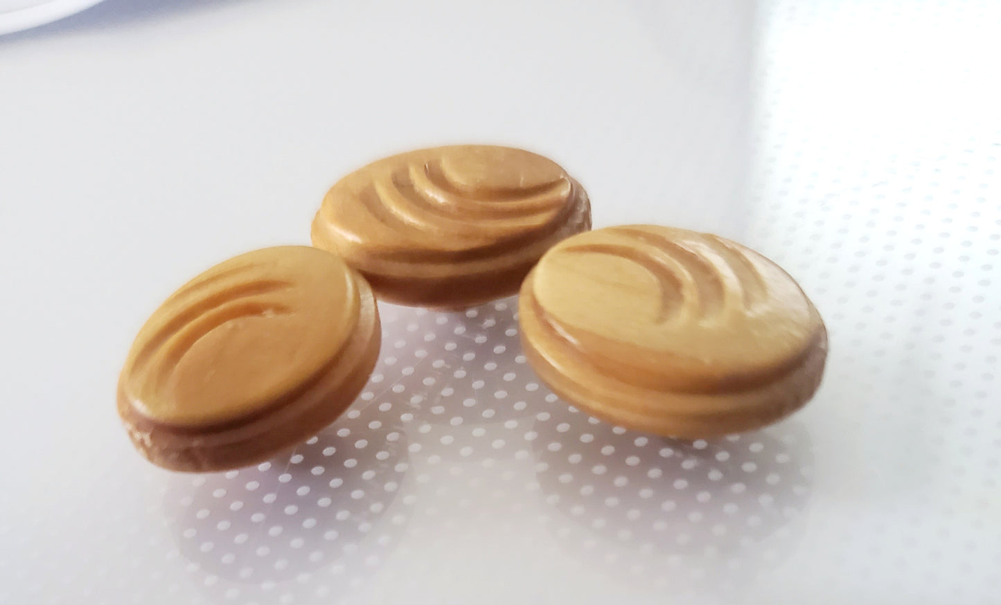 Shank Sewing Buttons, Oval Shape, Sizes 1.6cm, 16mm, Wooden, QTY 3