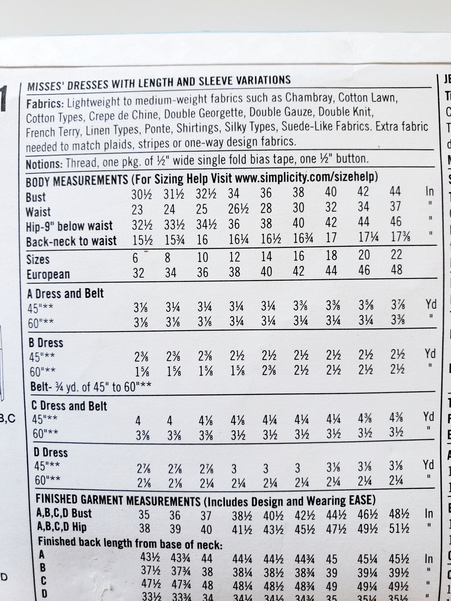 SIMPLICITY Sewing Pattern S8981, Dress, Fabric Belt, Size 6-14