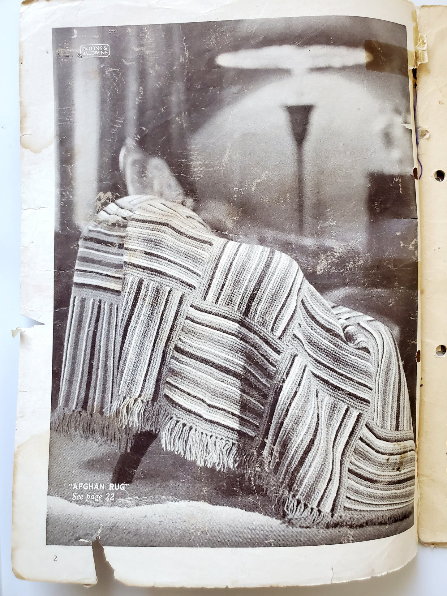 Vintage 1950's Patons Knitting Book No. 252. Tea Cozy Lampshade Bag Toy Rugs