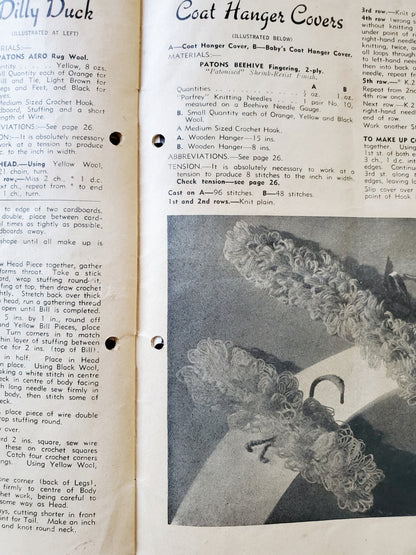Vintage 1950's Patons Knitting Book No. 252. Tea Cozy Lampshade Bag Toy Rugs