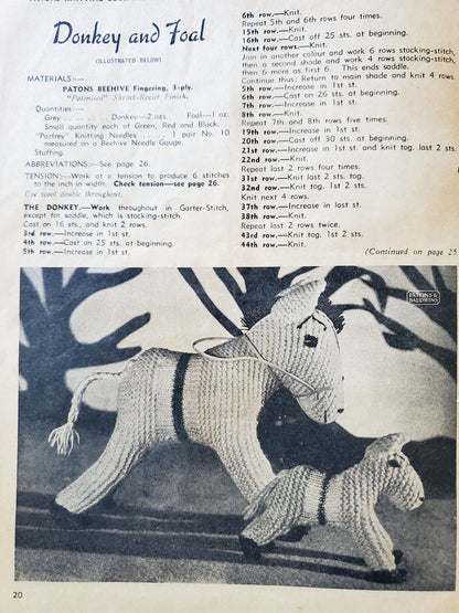 Vintage 1950's Patons Knitting Book No. 252. Tea Cozy Lampshade Bag Toy Rugs