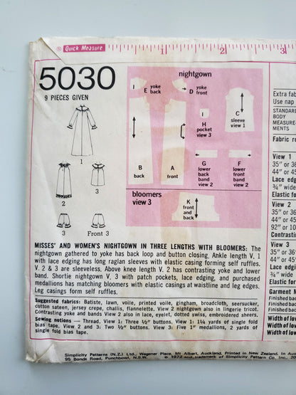 SIMPLICITY Vintage Sewing Pattern 5030, Womans, Nightgown, Bloomers, Size 8-10