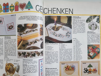 ANNA Vintage BURDA Plezier methandwerken December 1982 Magazine (pattern insert)