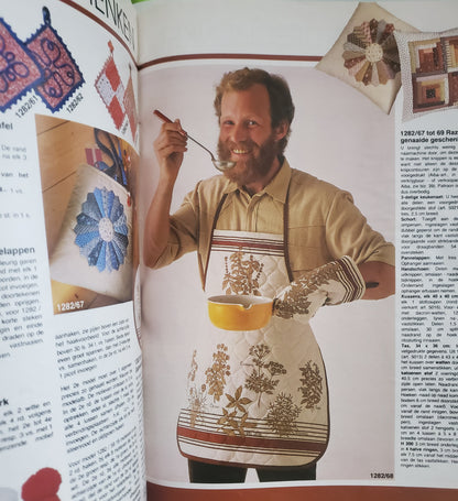 ANNA Vintage BURDA Plezier methandwerken December 1982 Magazine (pattern insert)