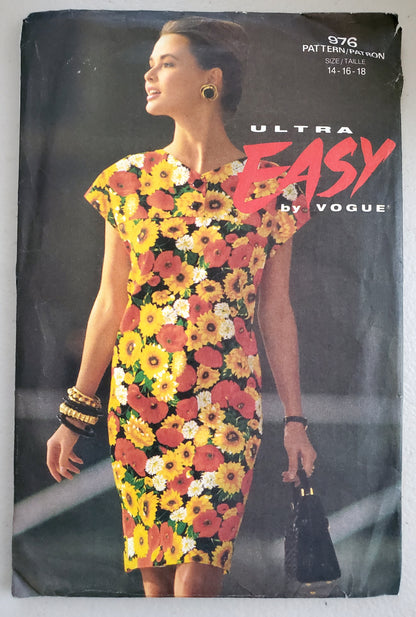 VOGUE Sewing Pattern 976, Tapered Pullover Dress, Size 14-16