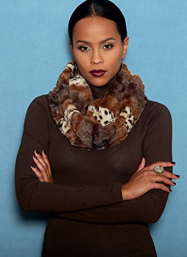 VOGUE Sewing Pattern V9234, Vogue Accessories, Wraps, Scarves, Gloves, With Fur, All Sizes